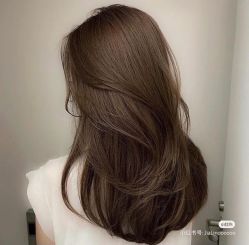 -丝语萱形象