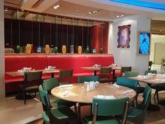 大堂-咖啡苑自助餐厅·中国大饭店