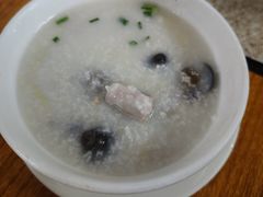 -河记肠粉店