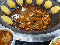 -那家东北铁锅炖鱼村(扶风十五年店)