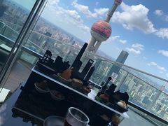 -FLAIR顶层餐厅酒吧(浦东丽思卡尔顿酒店)