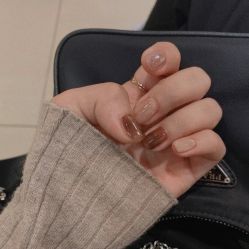 -悦指间美甲美睫