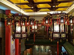 -梅龙镇酒家(南京西路总店)
