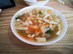 鱼丸豆腐汤-潭式煎包(西航路店)