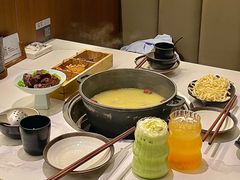 -汤宴·参须肚包鸡(南京路店)