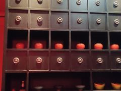 -虾弄弄海派小龙虾·牛羊蝎子火锅