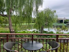 -上海怡沁园度假酒店
