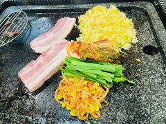 黑毛五花肉肉-韩阳王石板烤肉