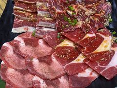 -鹤一烤肉自助餐厅(中关村店)