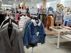 -hotwind热风(重庆悦荟店)