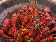 -肥肥虾庄·金牌油焖大虾(沙湖店)