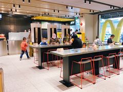 自助取餐区-麦当劳(沙面店)