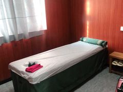 -国医整脊馆(武夷路店)