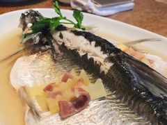 钱湖朋鱼-宁波柏悦酒店·钱湖渔港