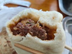 牛肉大葱包子-李小老烧饼(常营民族家园店)
