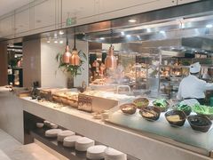 -晶丽香榭自助餐(南京大饭店)