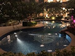 泳池-澳门十六浦索菲特大酒店