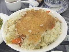-侬佳蒸菜馆(听潮店)