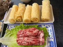 -灶知轩湘西石锅鱼(万佳广场店)