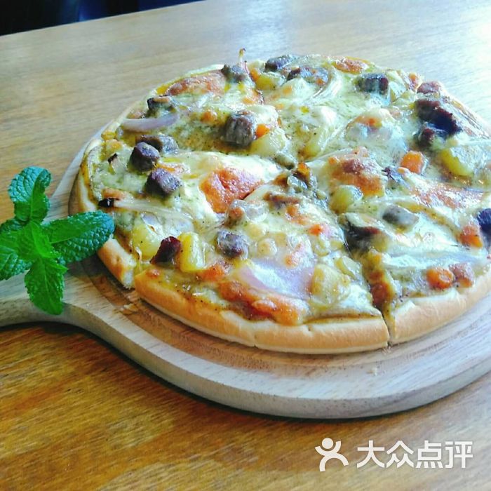 特级咖喱牛肉披萨