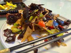 -聚友斋(陶瓷琉璃馆水晶街店)