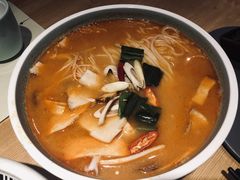 冬阴功汤粉-泰柠小馆泰式料理(银泰城店)