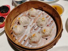 蟹粉小笼包-绿波廊(豫园店)