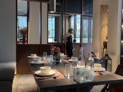 -九月里.自由花园餐厅