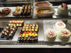 -阿纳迪酒店·秘境西餐厅