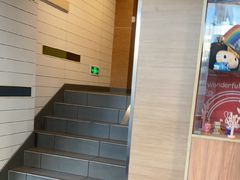 -麦当劳(虹梅路地铁站店)