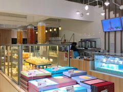 -顶东面包花园·生日蛋糕(世博店)