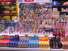 -泡泡玛特POPMART(杭州乐堤港店)