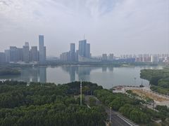 -天鹅湖大酒店