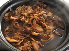 -赵家牛肉砂锅(台西三路店)