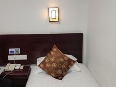-黄山光明顶山庄