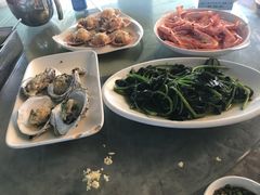 -四川小胡子海鲜(丁村万人海鲜广场店)