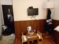 -拖板鞋咖啡旅行酒店(春熙路地铁站店)