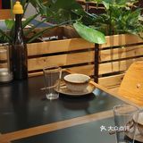 来这里，扭个头就能交到朋友[点赞]