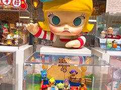 -泡泡玛特POPMART(上海环球港店)