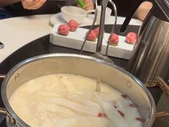 -煲王粤菜餐厅(中侨中心店)