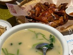 海白豆腐汤-美人鱼悬崖海景餐厅(鹿嘴山庄店)