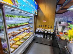 -领鲜活海鲜榴莲自助火锅(东门店)