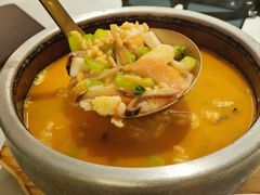 -维园悦谱·海派家常菜(乌鲁木齐南路店)