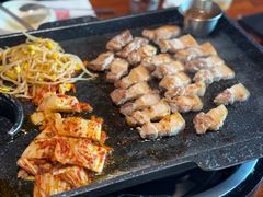 -Dombe豚(黑猪肉街店)