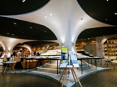 -钟书阁(珍园店)