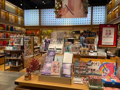 -百新书局(尚悦湾店)