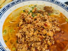 -鲁达面馆本帮风味(共康东路店)