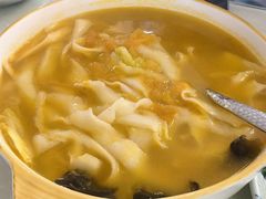 -天天向上素食餐厅(五台山店)