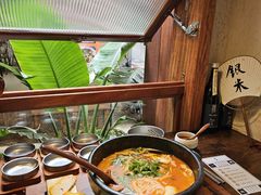 -银米·云南传统过桥米线(双廊黑金冠店)