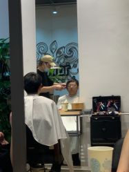-曼都发型